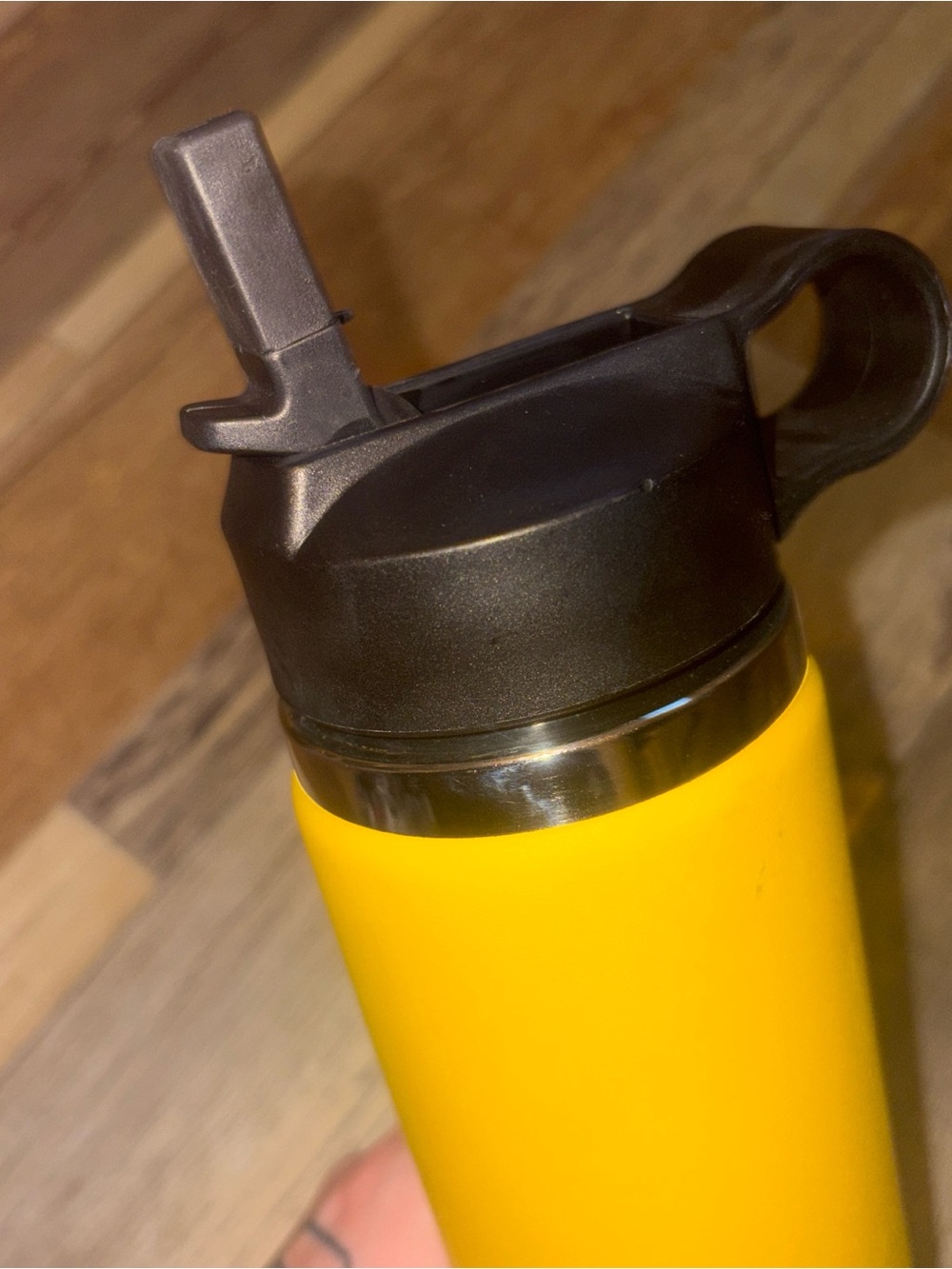 Yellow Hydro Flask - Picture 5 of 8
